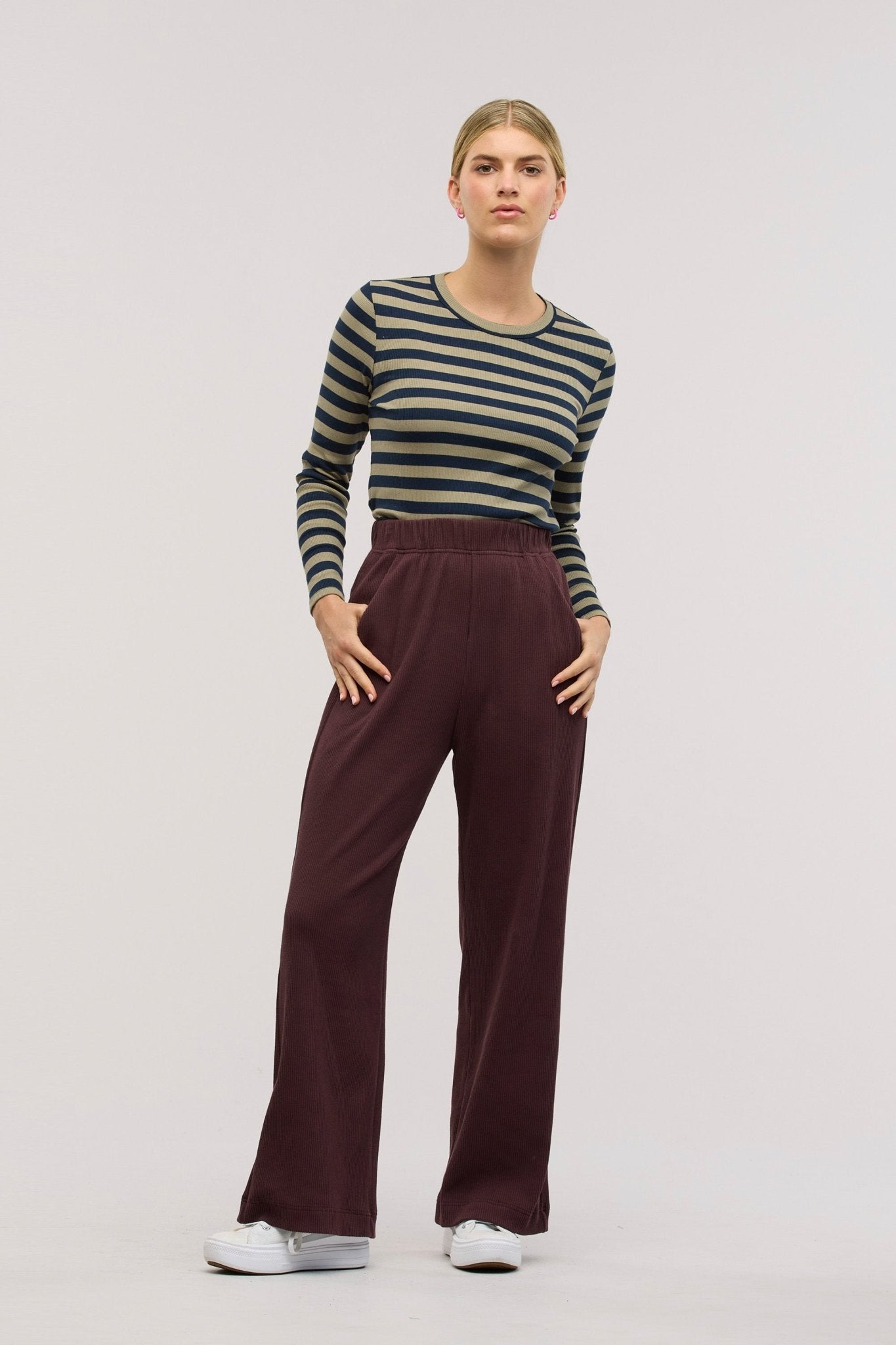 Traveller Crew Neck Rib Top